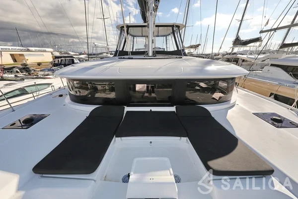 Lagoon 46  - Yacht Charter Sailica