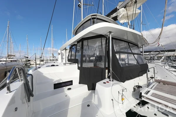 Lagoon 46  - Yacht Charter Sailica