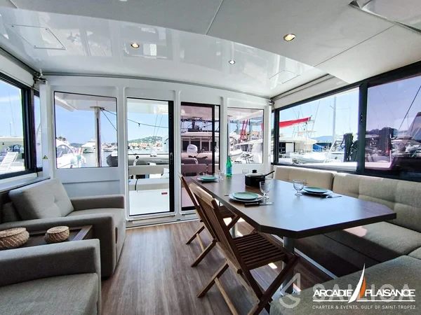 Bali 4.4 - Yacht Charter Sailica