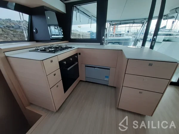Nautitech 46 Open - Yacht Charter Sailica