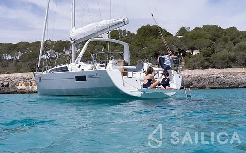Oceanis 41.1 - Yacht Charter Sailica