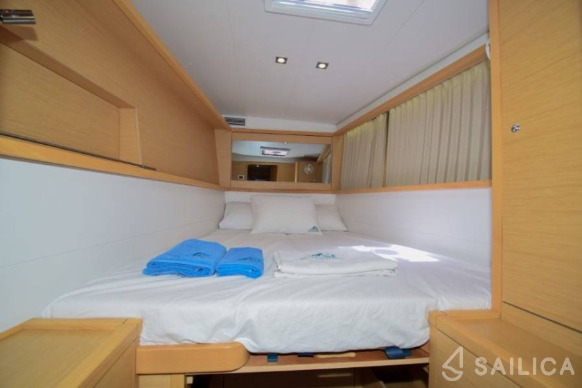 Lagoon 450 - Yacht Charter Sailica