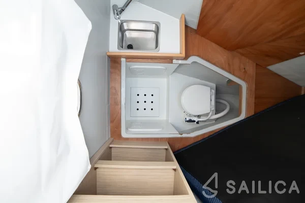 Lagoon 46  - Yacht Charter Sailica