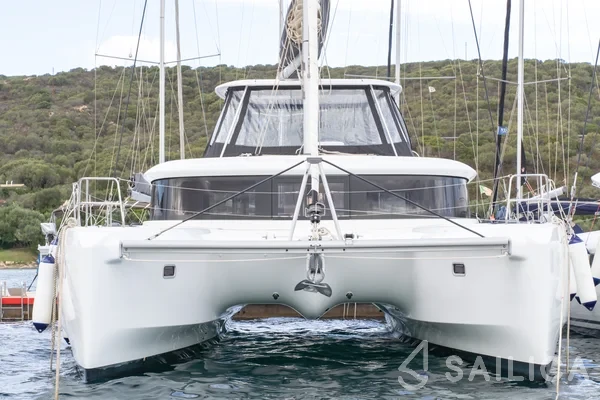 Lagoon 46  - Yacht Charter Sailica