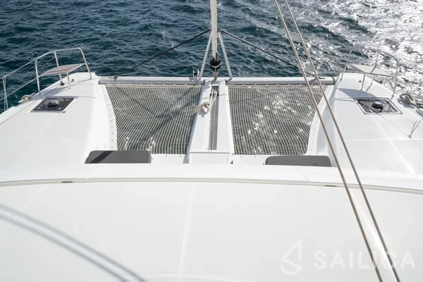 Lagoon 46  - Yacht Charter Sailica