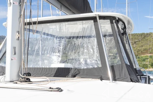 Lagoon 46  - Yacht Charter Sailica