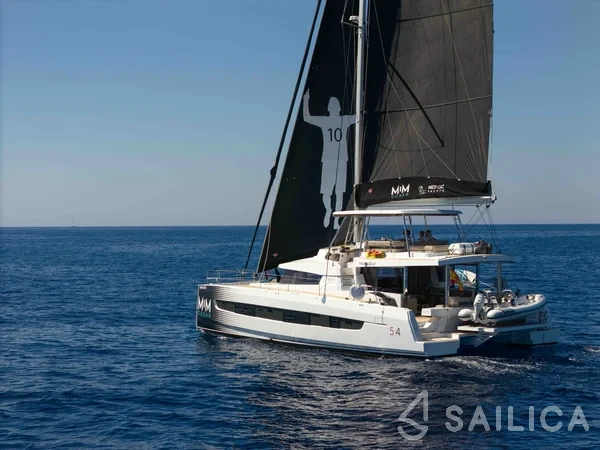 Bali 5.4. - Yacht Charter Sailica