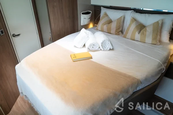 Bali 5.4. - Yacht Charter Sailica