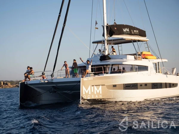 Bali 5.4. - Yacht Charter Sailica