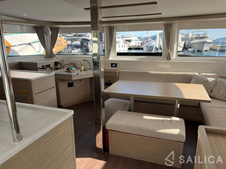 Lagoon 46  - Yacht Charter Sailica