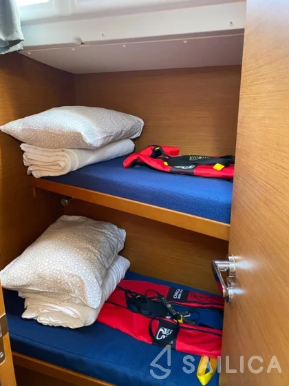 Sun Odyssey 519 - Yacht Charter Sailica
