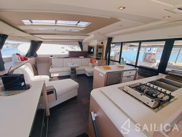 Aura 51 - Yacht Charter Sailica