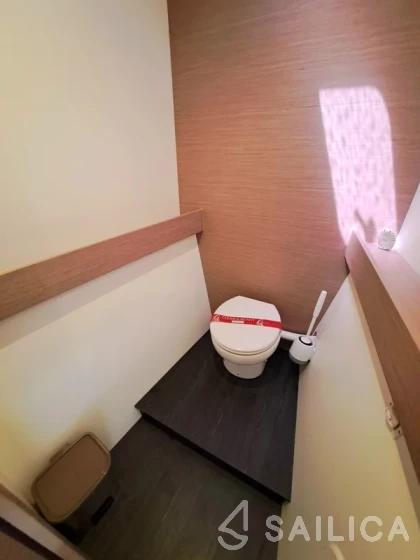 Aura 51 - Yacht Charter Sailica