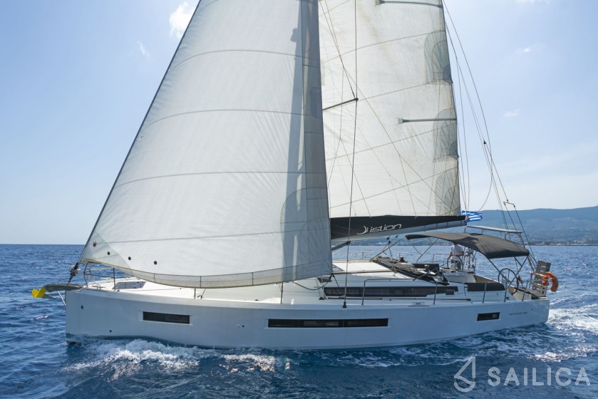 Sun Odyssey 490 - Yacht Charter Sailica