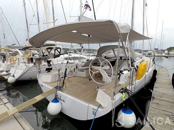 Grand Soleil 44 - Yacht Charter Sailica
