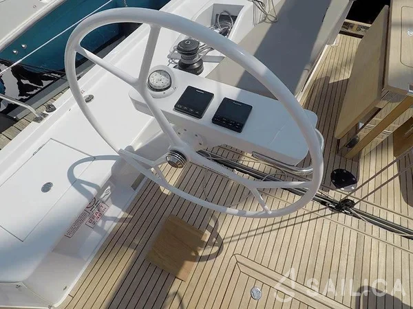 Grand Soleil 44 - Yacht Charter Sailica