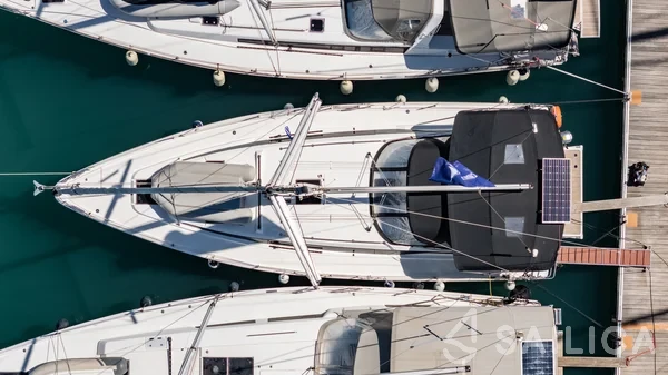 Bavaria C42 - Yacht Charter Sailica