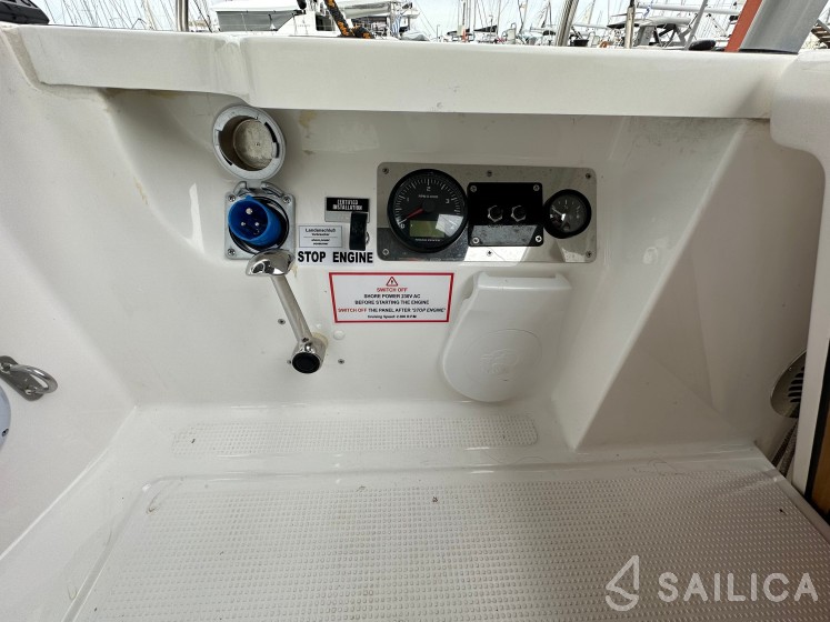 Bavaria Cruiser 46 Style - Yacht Charter Sailica