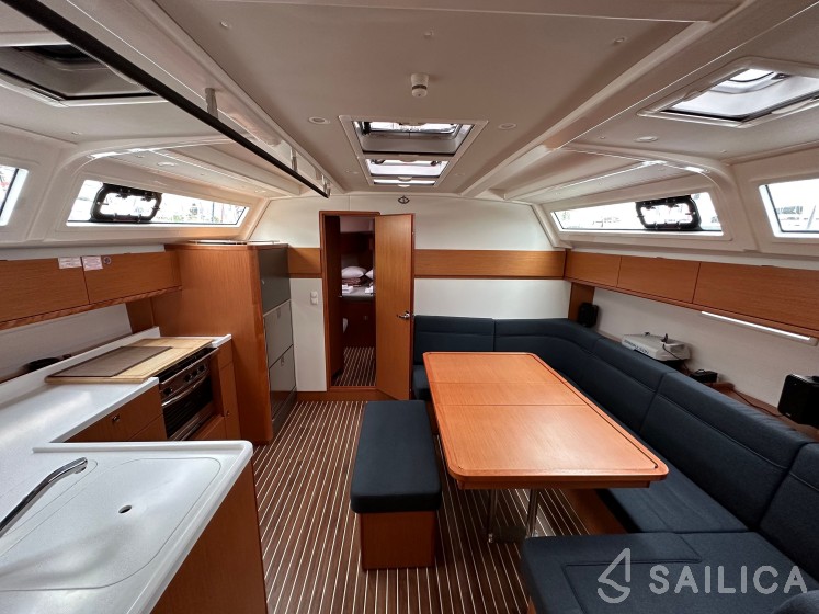 Bavaria Cruiser 46 Style - Yacht Charter Sailica
