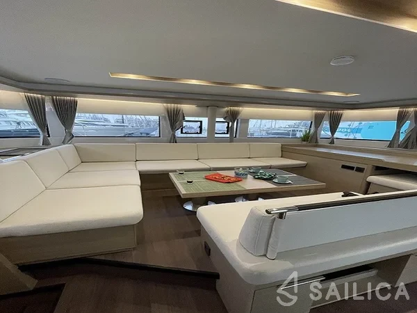 Lagoon 51 - Yacht Charter Sailica