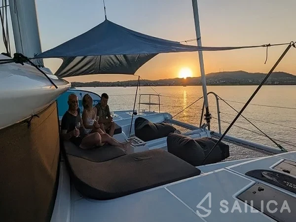 Lagoon 51 - Yacht Charter Sailica