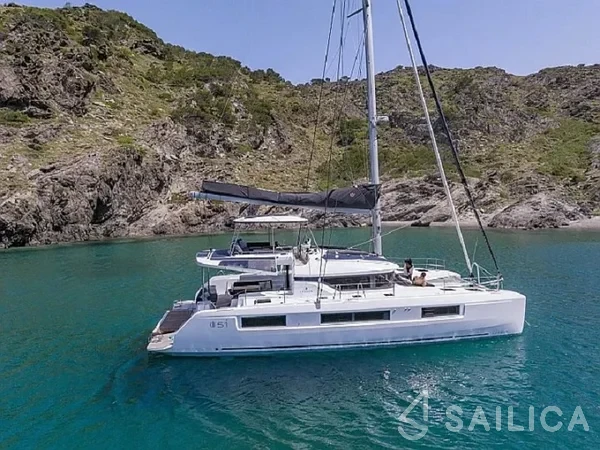 Lagoon 51 - Yacht Charter Sailica