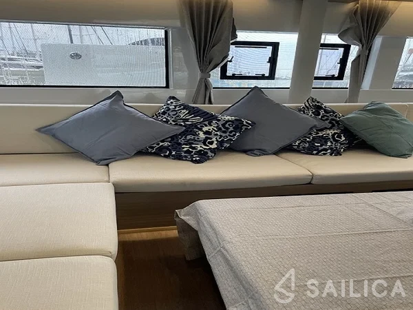 Lagoon 51 - Yacht Charter Sailica