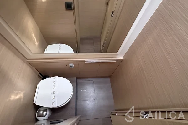 Lagoon 51 - Yacht Charter Sailica