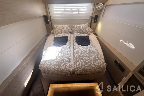 Lagoon 51 - Yacht Charter Sailica