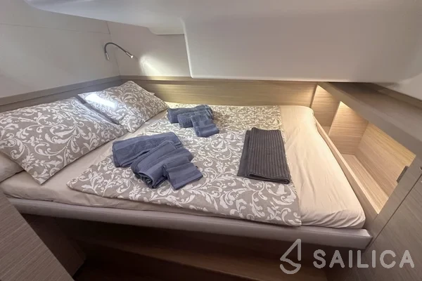 Lagoon 51 - Yacht Charter Sailica