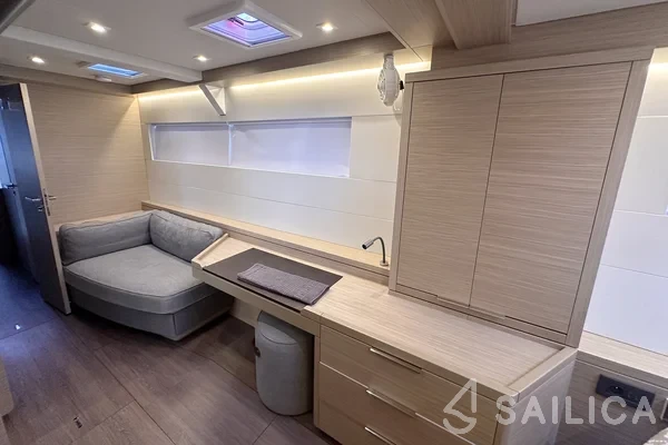 Lagoon 51 - Yacht Charter Sailica