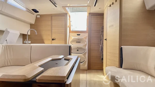Elan E6 - Yacht Charter Sailica