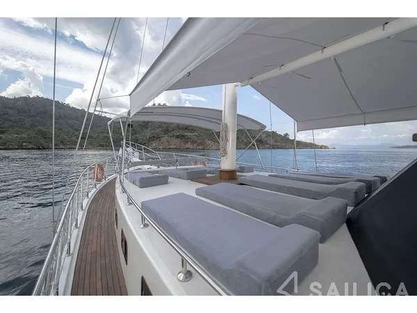 Gulet - Yacht Charter Sailica