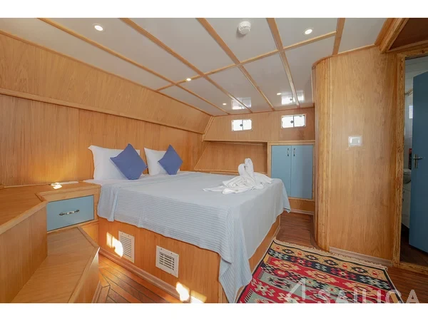 Gulet - Yacht Charter Sailica