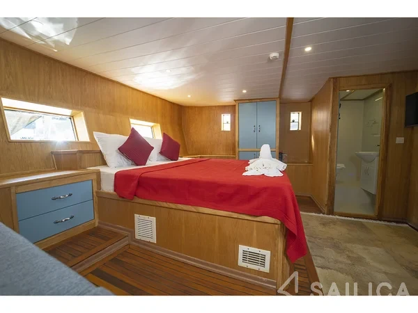 Gulet - Yacht Charter Sailica