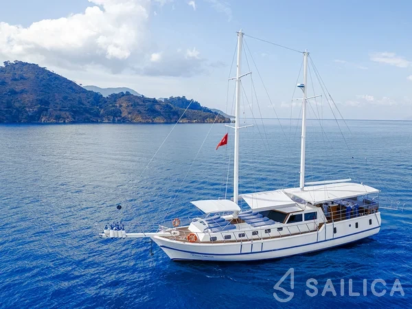 Gulet - Yacht Charter Sailica