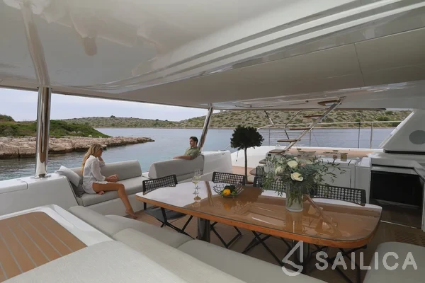 Lagoon Sixty 7 - Yacht Charter Sailica