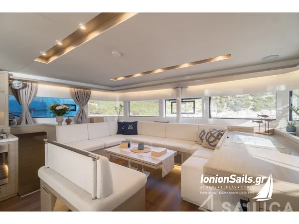 Lagoon 51 - Yacht Charter Sailica