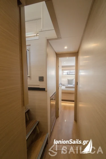 Lagoon 51 - Yacht Charter Sailica