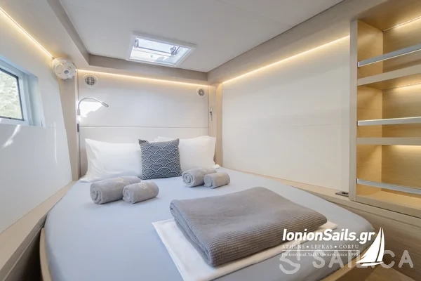 Lagoon 51 - Yacht Charter Sailica