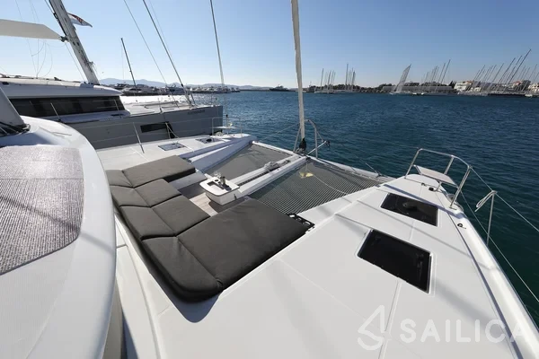 Lagoon 51 - Yacht Charter Sailica
