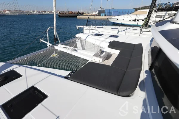 Lagoon 51 - Yacht Charter Sailica