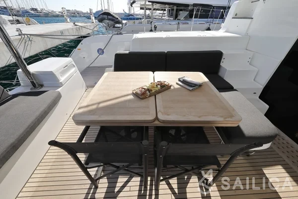 Lagoon 51 - Yacht Charter Sailica