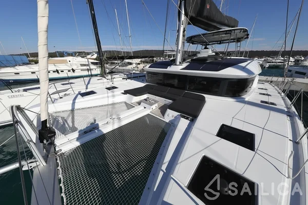 Lagoon 51 - Yacht Charter Sailica