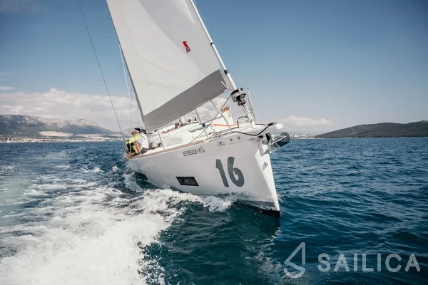 Salona 46 - Yacht Charter Sailica