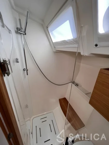 Salona 46 - Yacht Charter Sailica