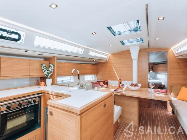 Salona 46 - Yacht Charter Sailica