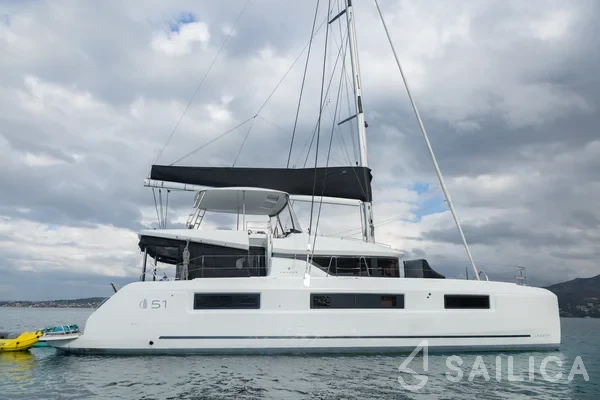 Lagoon 51 - Yacht Charter Sailica