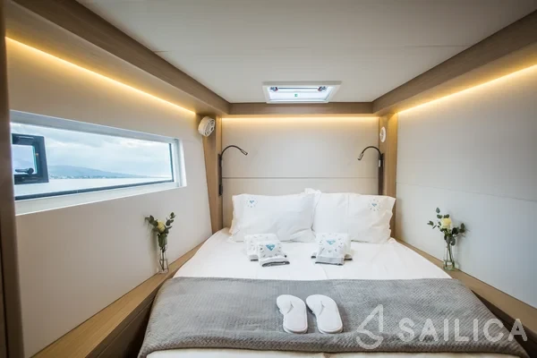 Lagoon 51 - Yacht Charter Sailica