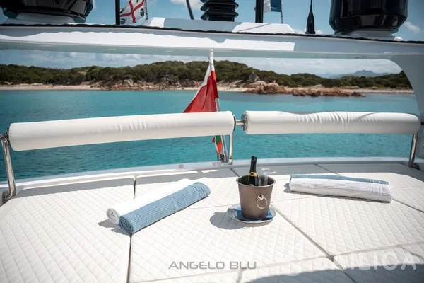 Maiora 20S - Yacht Charter Sailica